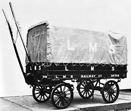 LMS ST32 trolley